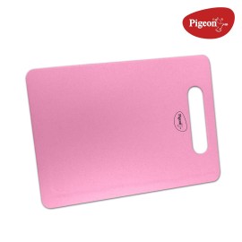 Pigeon Strong Polycarbonate Chopping Cutting Board with Handle (Pink)