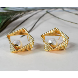 Timeless Elegance Earrings – Elevate Your Daily Style