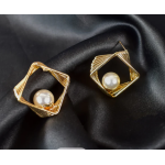 Timeless Elegance Earrings – Elevate Your Daily Style