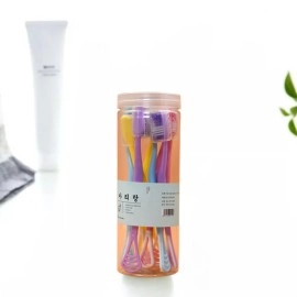 8 Pc 2-in-1 Toothbrush Case for Family Use 8 Pc 2-in-1 Toothbrush Case for Family Use