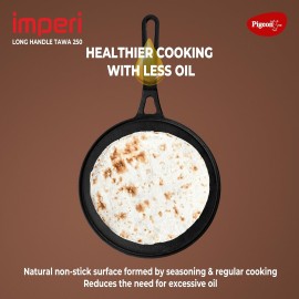 Pigeon Pre-Seasoned Cast Iron Long Handle Tawa 28 cm Pre-Seasoned with 100% Vegetable Oil Naturally Nonstick High Pressure Casting High Strength Bring Back Nostalgic Taste Toxin-Free